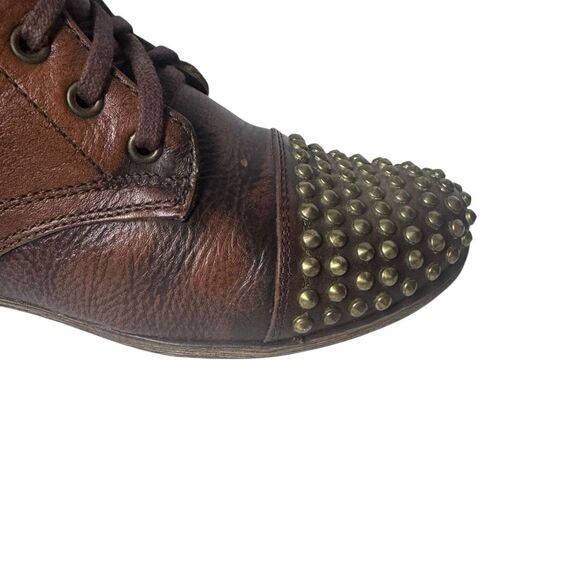 Steve Madden Combat Boots Women 9.5 Brown Leather Studs Spike Tarnney Biker Boot - Picture 13 of 16